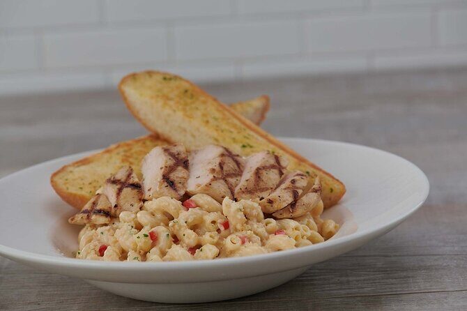 Hard Rock Cafe Key West Dining Experience - The Food: Tasting American Classics