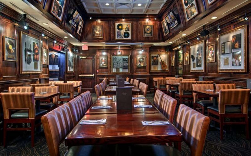 Hard Rock Cafe Meal: Niagara Falls, United States - The Sum Up: Is It Worth Your Time?