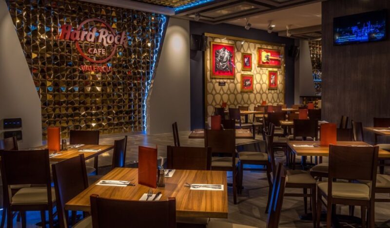 Hard Rock Cafe Valencia: Special Menus - Location and Setting