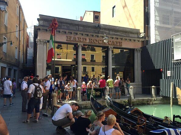 Hard Rock Cafe Venice with Set Lunch or Dinner - Key Points