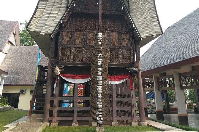 Harmony and Beauty Indonesia Tour RECOMMENDED - An In-Depth Look at the Harmony and Beauty Indonesia Tour