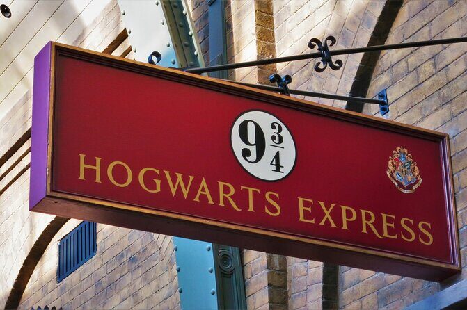 Harry Potter's most comprehensive and exclusive tour in London - An In-Depth Look at the Harry Potter London Tour