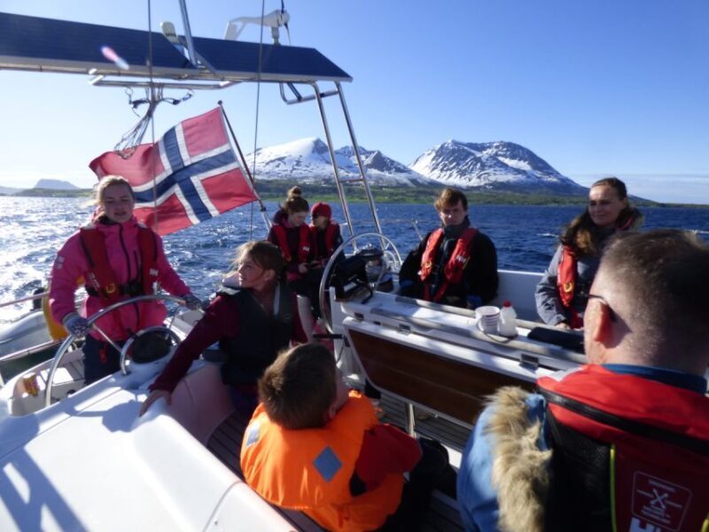 Harstad: Fjordcruise sailing with skipper - FAQ