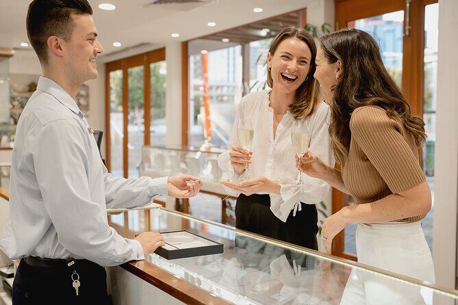 Harvest Your Own Pearl Private Experience - Perth - Authenticity and Education
