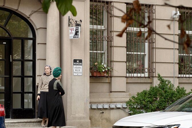 Hassidic Williamsburg: A Self-Guided Audio Tour in Brooklyn - The Sum Up
