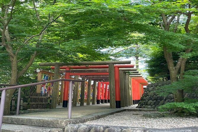 Hattasan and Horaibashi Bridge Guided Tour - Key Points