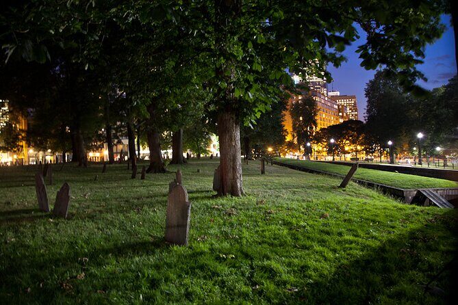 Haunted Boston Night-Time Walking Ghost Tour - What makes this tour stand out?