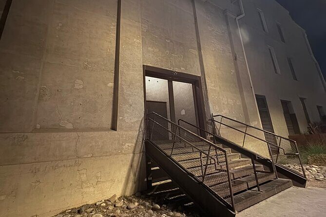 Haunted Jails, Rails and Grave Tales Ghost Tour - FAQ