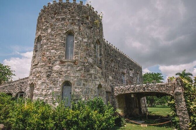 Haunted Miami: a Smartphone Audio Driving Tour - Potential Drawbacks or Considerations