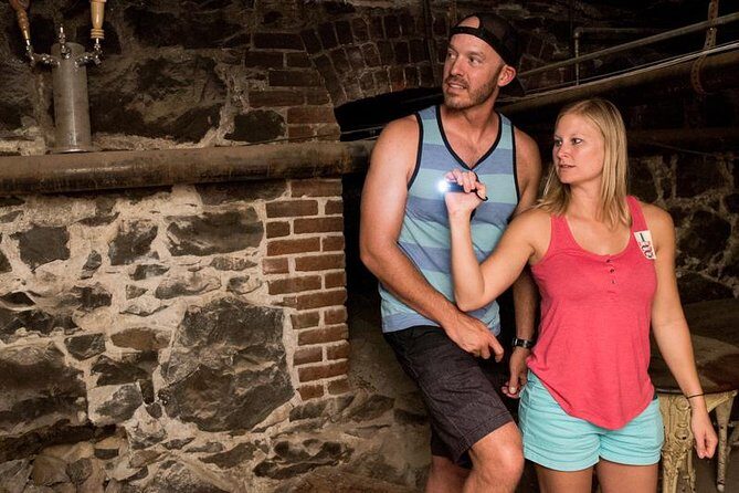 Haunted Pub Tour - Experience the Spooky Side of Portland with the Haunted Pub Tour