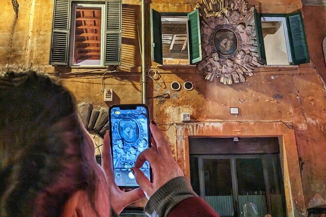 Haunted Rome Ghost Tour - The Original - Stop 3: Haunted Square with Poisoners