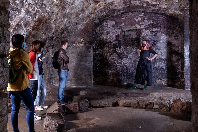 Haunted Vaults and Graveyard Walking Tour in Edinburgh - Detailed Breakdown of the Itinerary