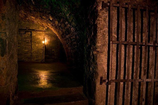 Haunted Vaults Walking Tour in Edinburgh - Key Points