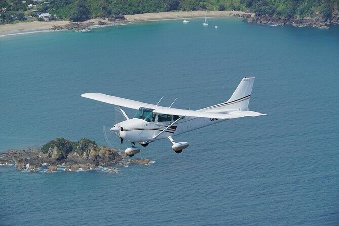 Hauraki Gulf and City Scenic Flight in Auckland Region - Key Points