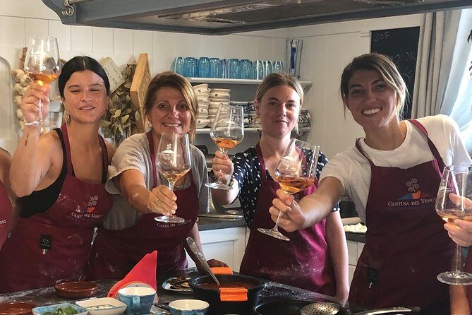 Have a cooking lesson with a local chef at the base of Mt. Vesuvius vineyard - Key Points