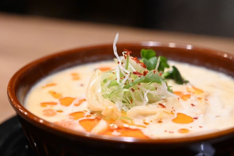 Have Fun in Wakayama Pass - Hot springs and small rewards between sights
