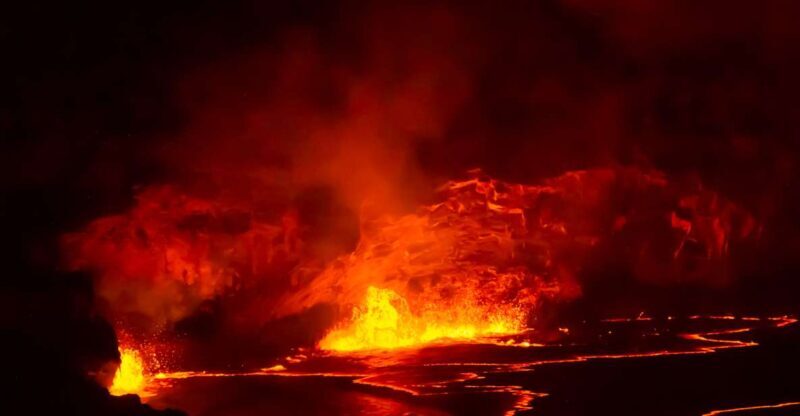 Hawaii: Big Island Volcanoes Day Tour with Dinner and Pickup - Key Points