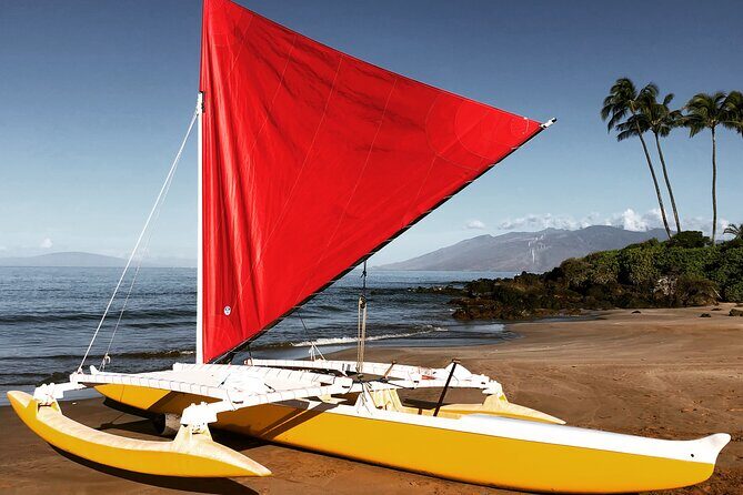 Hawaiian Canoe Sailing Experience in Maui - A Relaxed Dive into Hawaiian Tradition and Marine Life