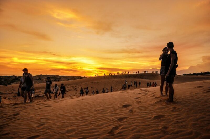HCM to Mui Ne Jeep Tour Sand Dune Sunrise or Sunset Full Day - What Makes This Tour Stand Out?