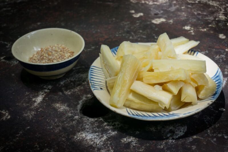 HCMC: Private Cao Dai Temple & Cu Chi Tunnels Full Day Tour - Exploring Vietnam’s Spiritual and Wartime Heritage on a Full Day