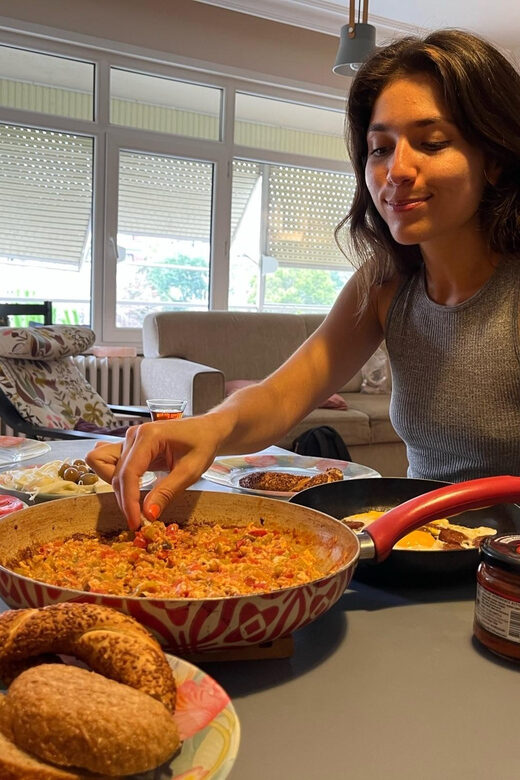 Healthy Istanbul Morning: Yoga and Healthy Turkish Breakfast - FAQ