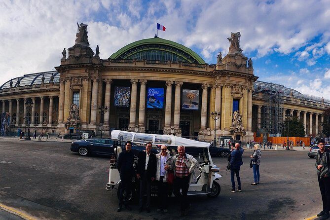 Heart of Bohemia Tour / duration 2H - from 1 to 6 passengers - Discovering Paris in a Tuk-Tuk: What to Expect