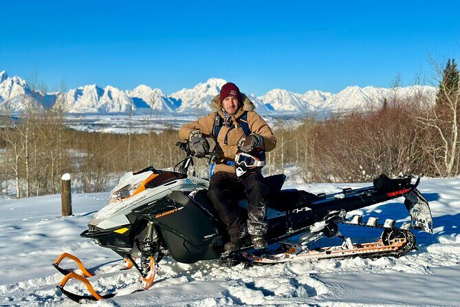Heart Six Snowmobiling in Jackson Hole - A Deep Dive into the Heart Six Snowmobiling Experience