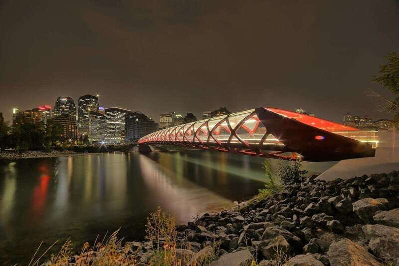 Heartwarming Walking Tour in Calgary for Those in Love - Exploring Calgary’s Romantic Side: An In-Depth Review