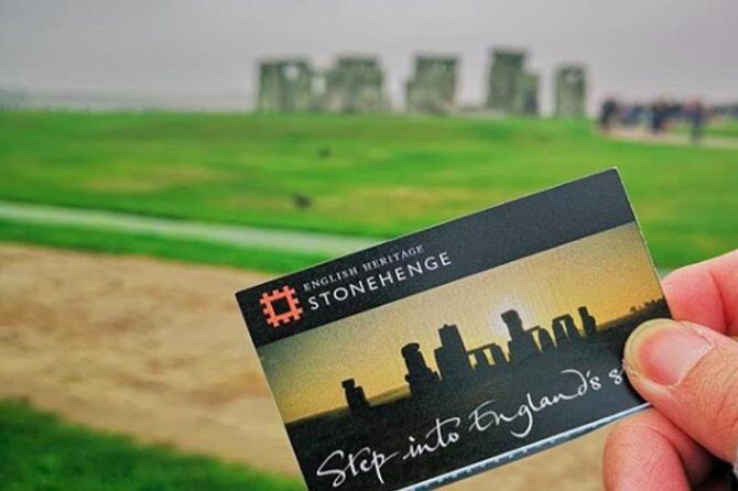 Heathrow Airport Arrival To Southampton Via Stonehenge - Key Points
