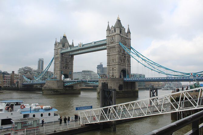 Heathrow Airport to Central London Private Round Trip Transfer - Who Will Love This Service?