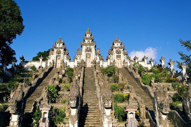Heaven Gate (Lempuyang) - Tirta Gangga - FREE WIFI - The Real Value of the Tour