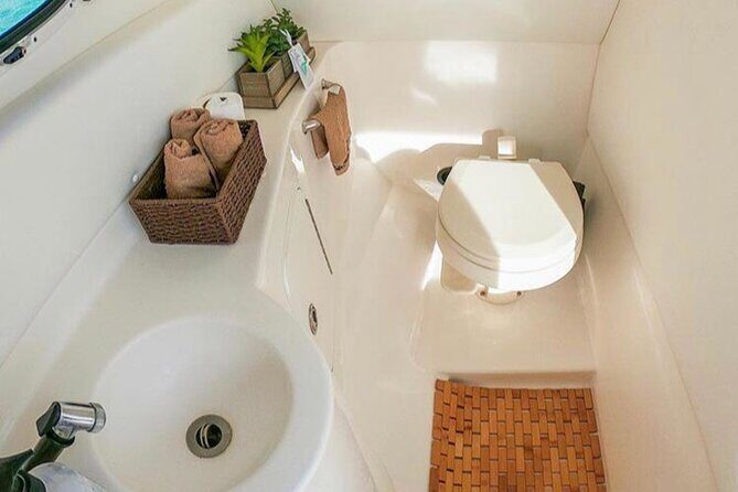 Heaven Snorkeling on a Private Boat with Champagne and Lunch - FAQ