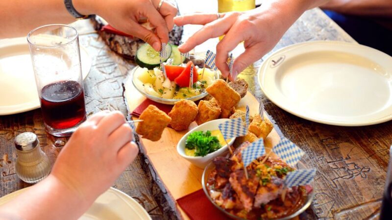 Heidelberg: Culinary city tour with delicious samples - A Deep Dive into the Heidelberg Culinary Tour