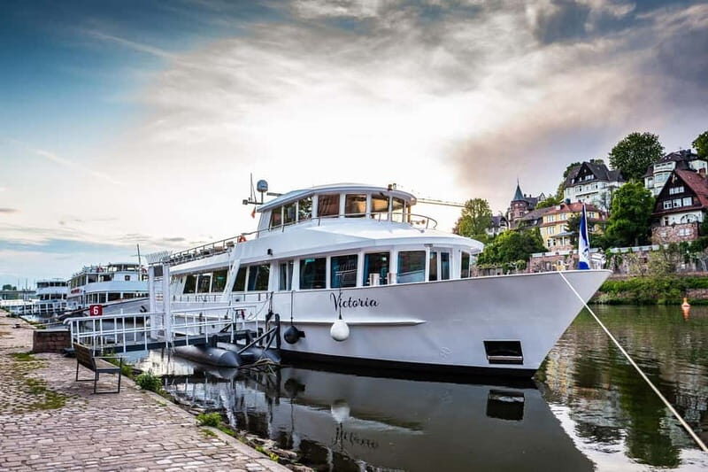Heidelberg: Neckar River Sightseeing Cruise with a Drink - A Detailed Look at the Heidelberg Neckar River Cruise