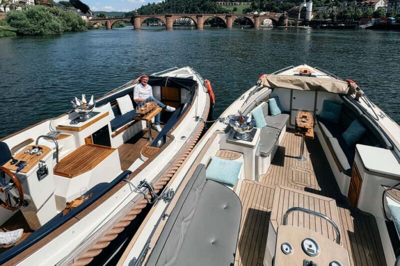Heidelberg: Private boat trip with captain, 1.5 hours, up to 12 guests, from $40 per person - Key Points
