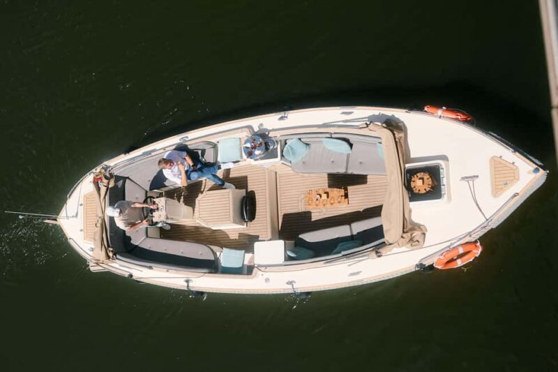 Heidelberg: Private boat trip with captain, 1.5 hours, up to 12 guests, from $40 per person - A Detailed Look at the Heidelberg Private Boat Experience