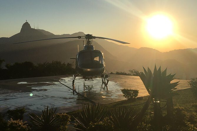 Helicopter Flight - Wonderful City - RJ (Private Flight - 4 people) - Key Points