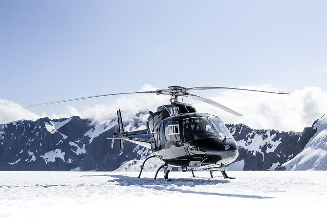 Helicopter Tour Including Glacier Landing from Queenstown - An In-Depth Look at the Queenstown Helicopter and Glacier Landing Tour