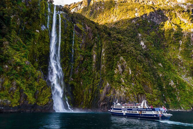 Helicopter Transfer from Milford Sound Airport to Te Anau - The Sum Up: Who Should Consider This Experience?