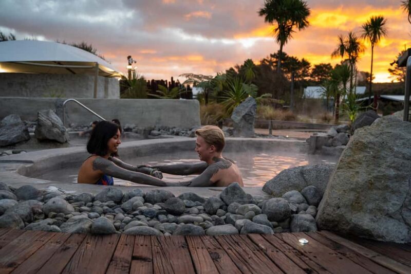HELL'S GATE Mud Spa, Rotorua - Group Day Tour Ex Auckland - A Deep Dive Into the Rotorua Experience