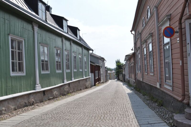 Helsinki: All highlights & Medieval Porvoo by VIP Car - FAQs