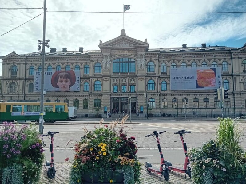 Helsinki: Architectural Highlights Guided Walking Tour - The Finishing Touches: Pohjola Insurance Building and Rautatalo