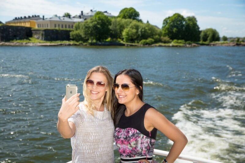 Helsinki: City Highlights 1.5-Hour Archipelago Cruise - The Experience: What to Expect on the Helsinki Archipelago Cruise