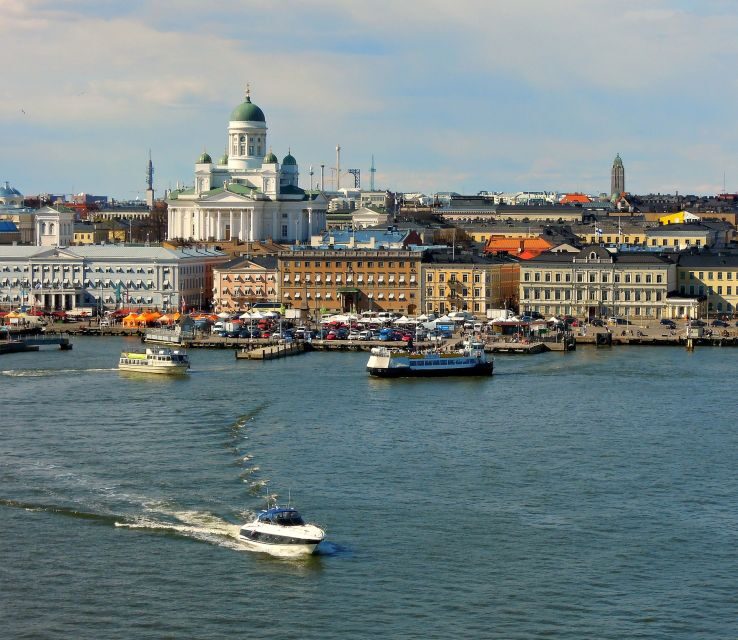 Helsinki: Express Walk with a Local in 60 minutes - Discover Helsinki in 60 Minutes: An Insiders Walking Tour