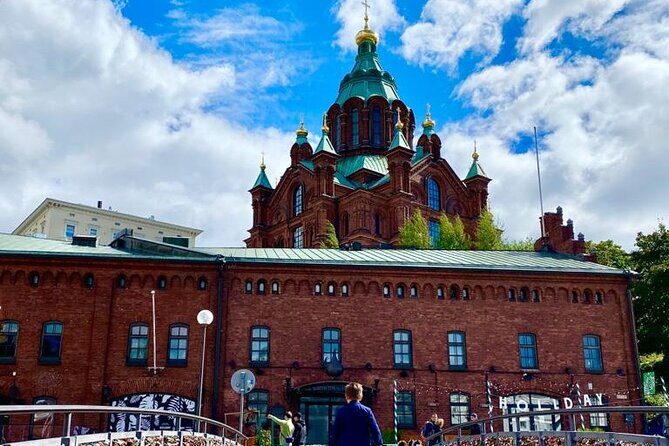 Helsinki Highlight: Visit The Most Popular Spots by Eco-Friendly Transportation - Who Should Consider This Tour?