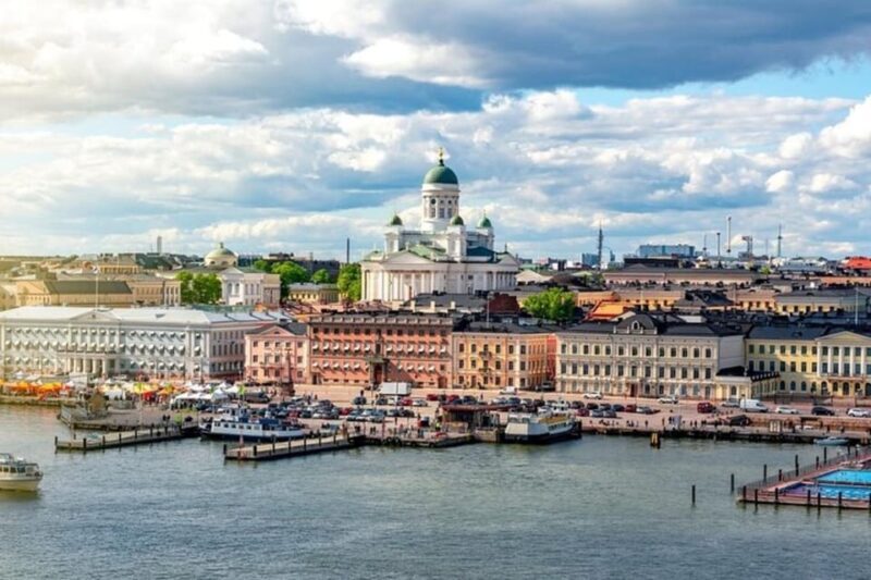 Helsinki : Highlights Walking Tour - Exploring Helsinkis Highlights – What to Expect