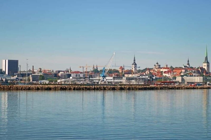 Helsinki: Must-See Attractions Guided Walking Tour - Authentic Insights from Travelers