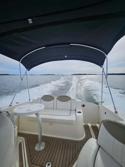 Helsinki: Private Boat Tour with Local Captain - Key Points