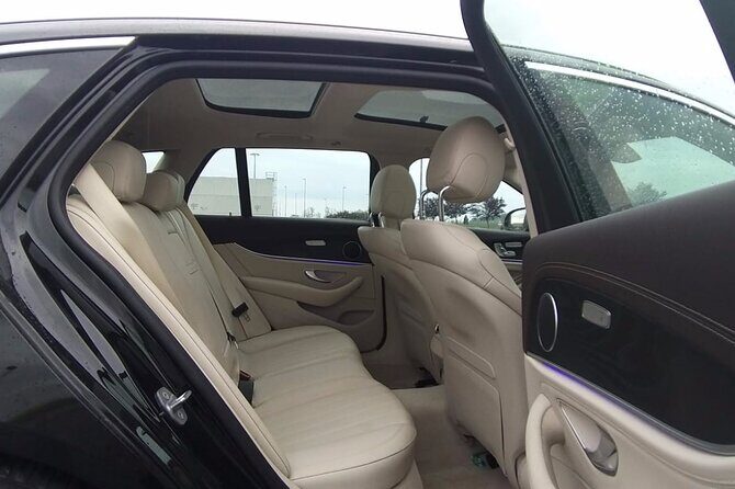 Helsinki to Helsinki Airport (HEL) - Departure Private Transfer - FAQ