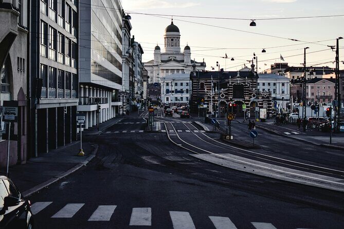 Helsinki Walking Tour at Helsinki Architecture - Helsinki Central Railway Station and Oodi Library: Architectural Icons